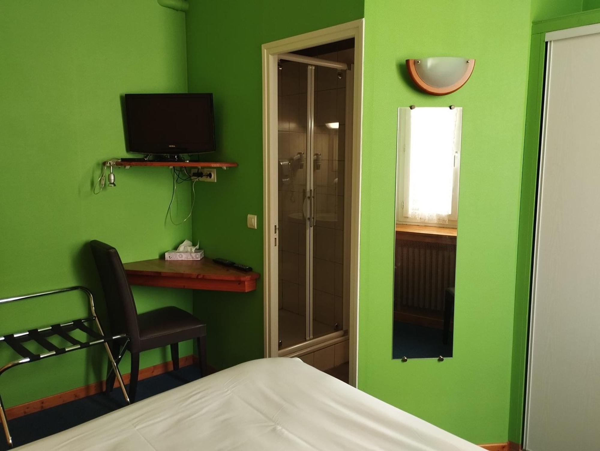 Hotel De Provence ديني-ليه-بان المظهر الخارجي الصورة